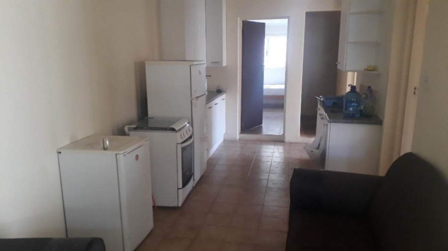 To Let 1 Bedroom Property for Rent in Summerstrand Eastern Cape